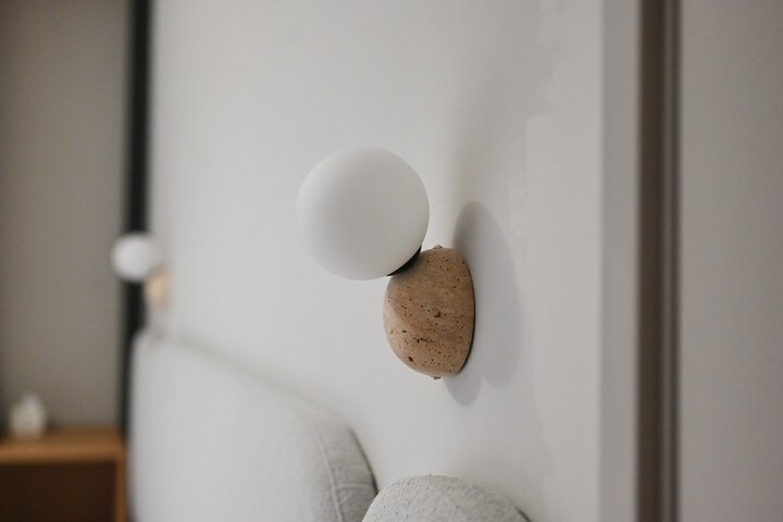 Room 6 of 19
