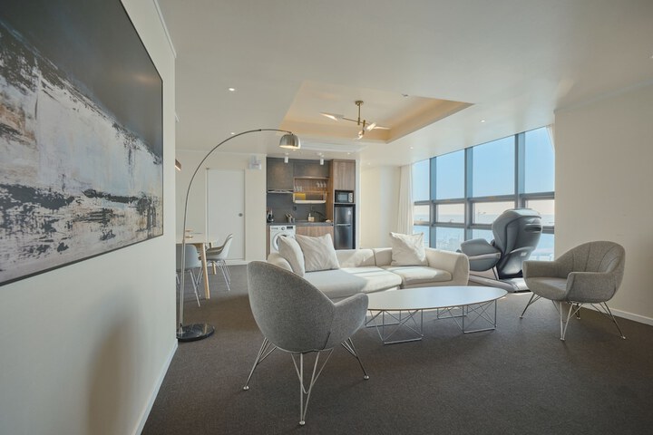 Room 32 of 224