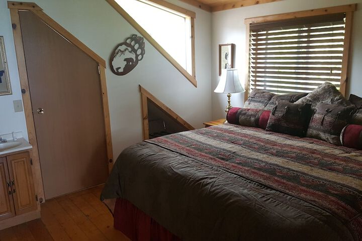 Room 14 of 90