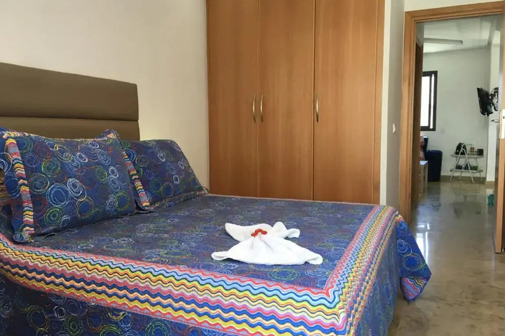 Room 2 of 11