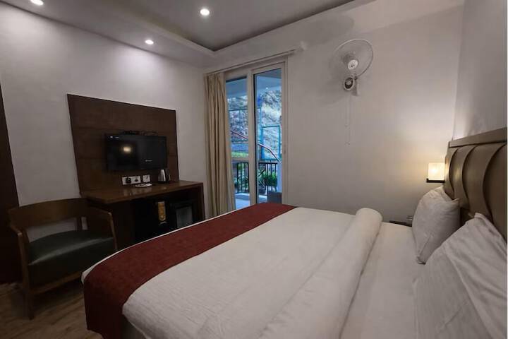 Room 18 of 71