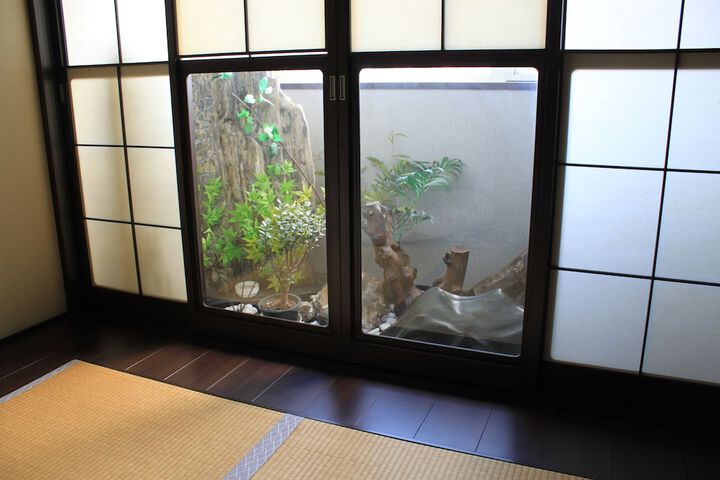 Room 13 of 60