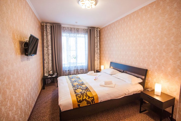 Room 62 of 71