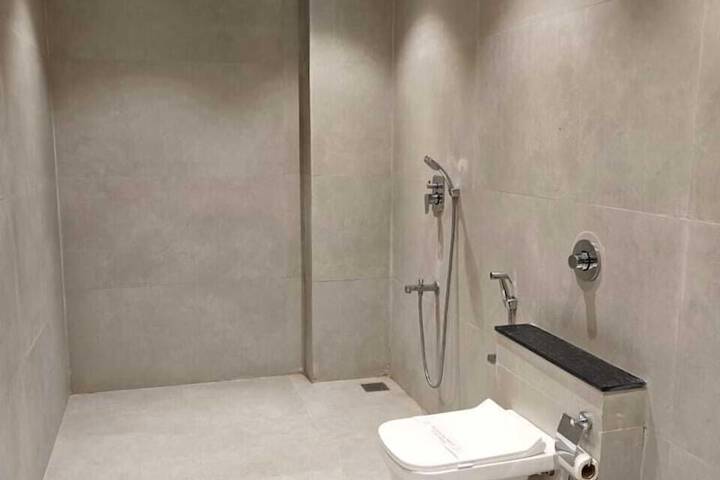 Room 17 of 21