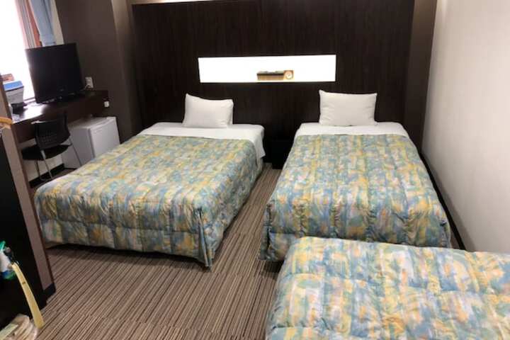 Room 7 of 31