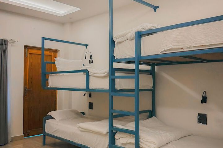 Room 7 of 52
