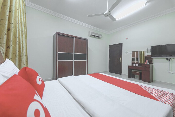 Room 34 of 73