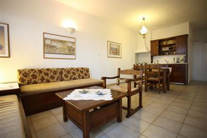 Room 14 of 26