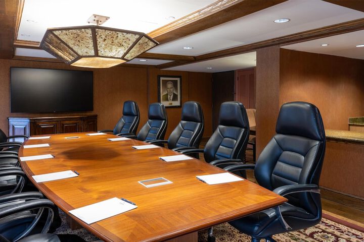 Meeting facility