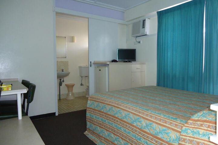 Room 27 of 56
