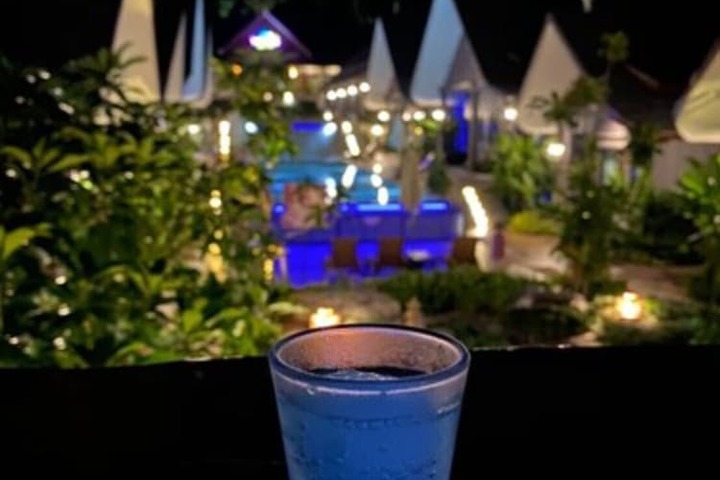 Lounge 118 of 166