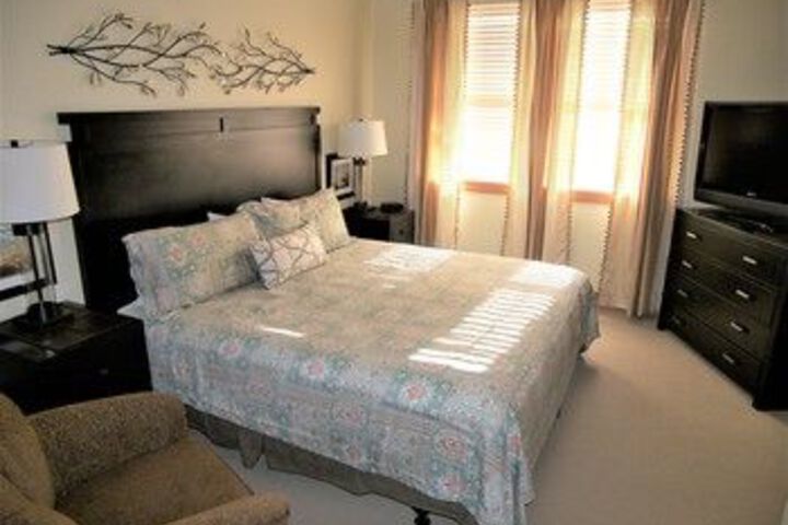 Room 52 of 138