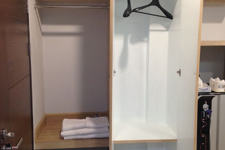 Room amenity