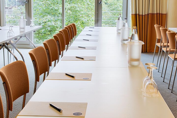 Meeting 122 of 153
