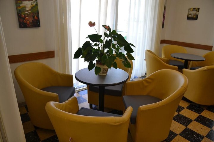 Hotel Interior 6 of 43