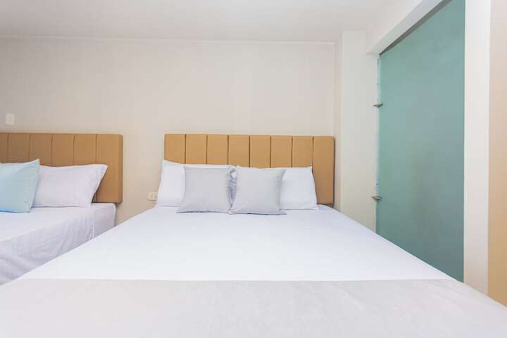 Room 21 of 26
