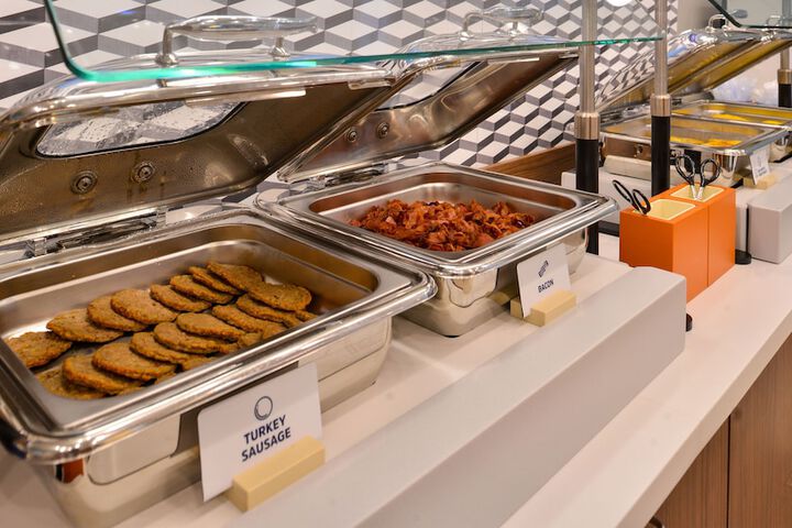 Breakfast/Coffee Service 35 of 48