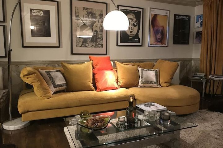 Room 6 of 22