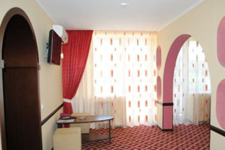 Room 16 of 23