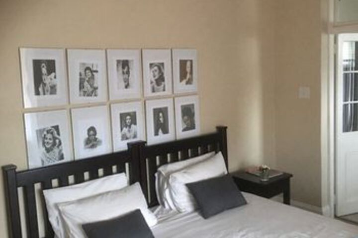 Room 8 of 20