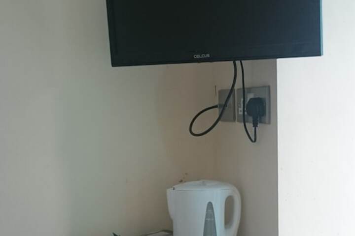 Room 8 of 54