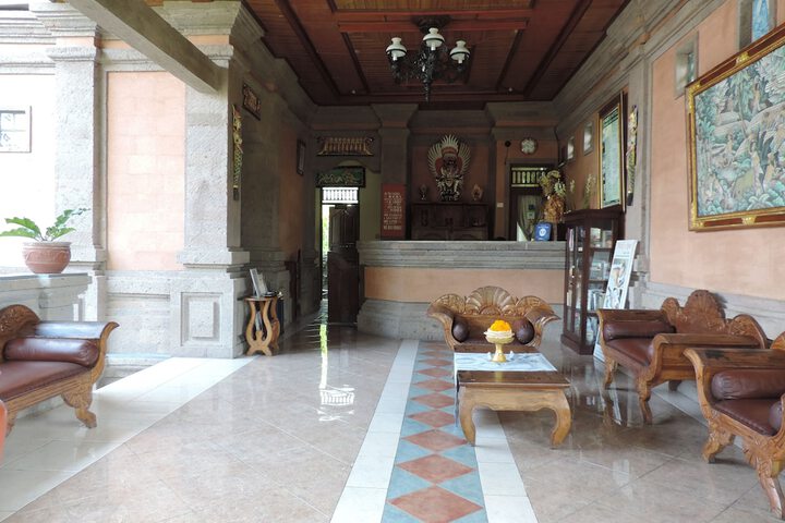 Hotel 5 of 50