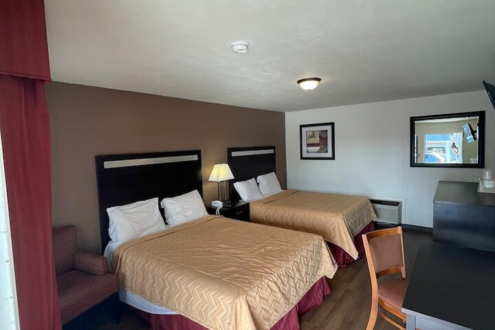 Room 18 of 29