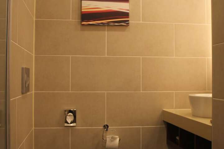 Room 26 of 70
