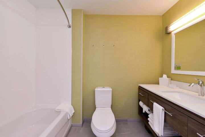 Room 30 of 58