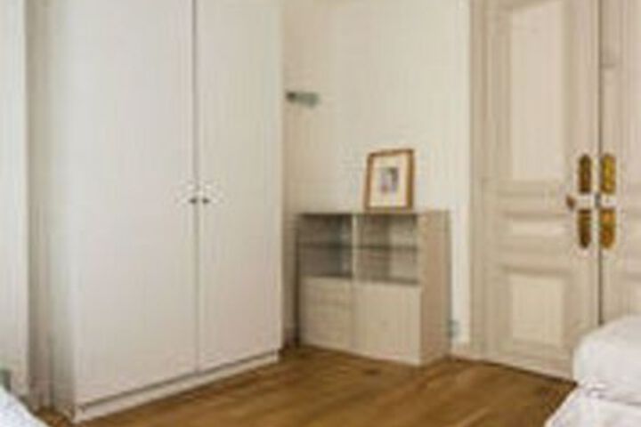 Room 29 of 36