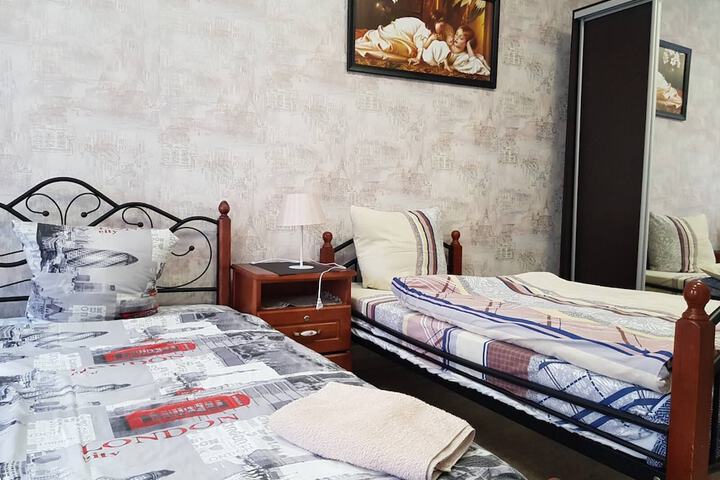 Room 8 of 71