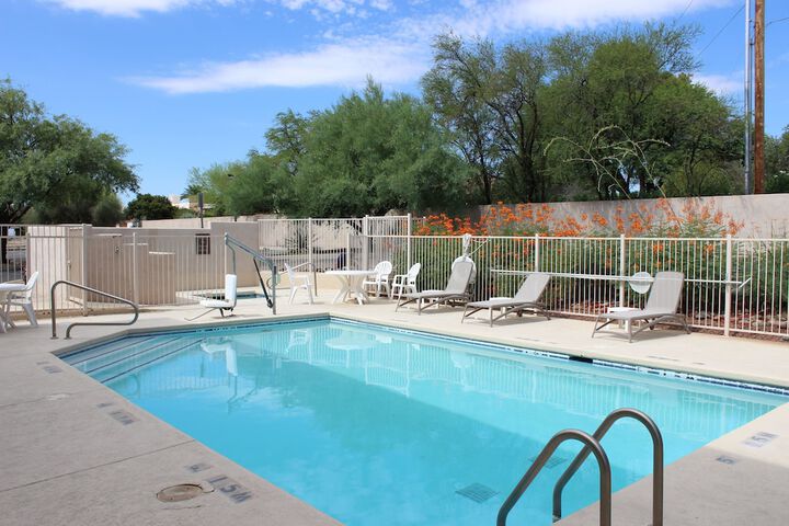 Pool 49 of 71