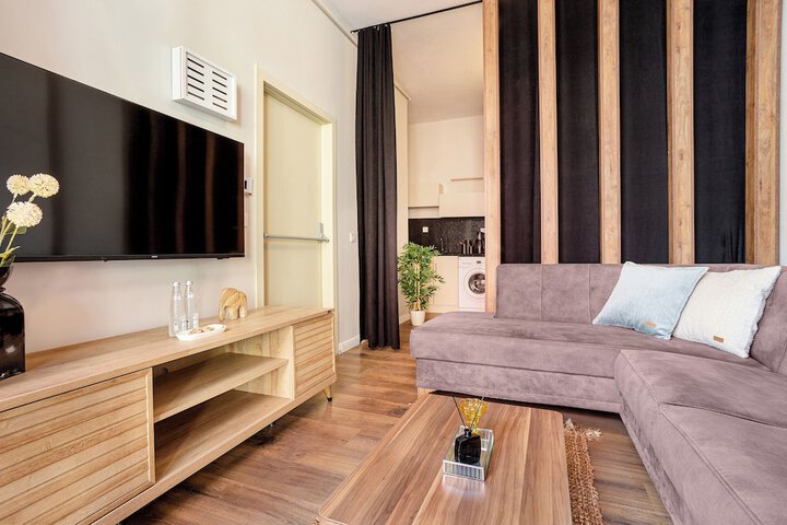 Room 48 of 55
