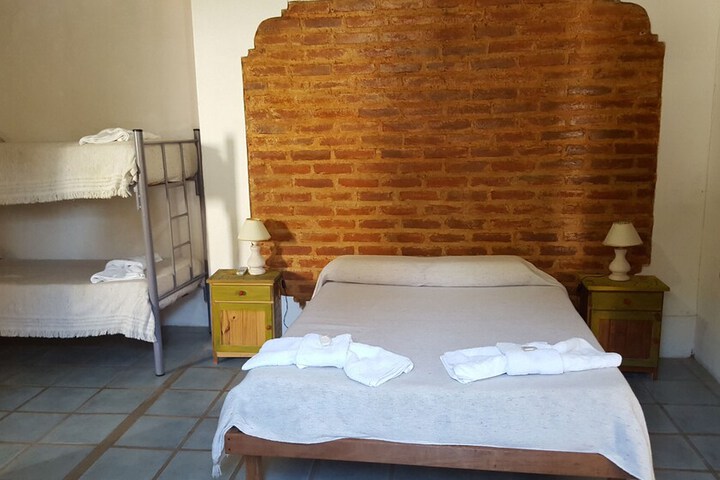 Room 6 of 52