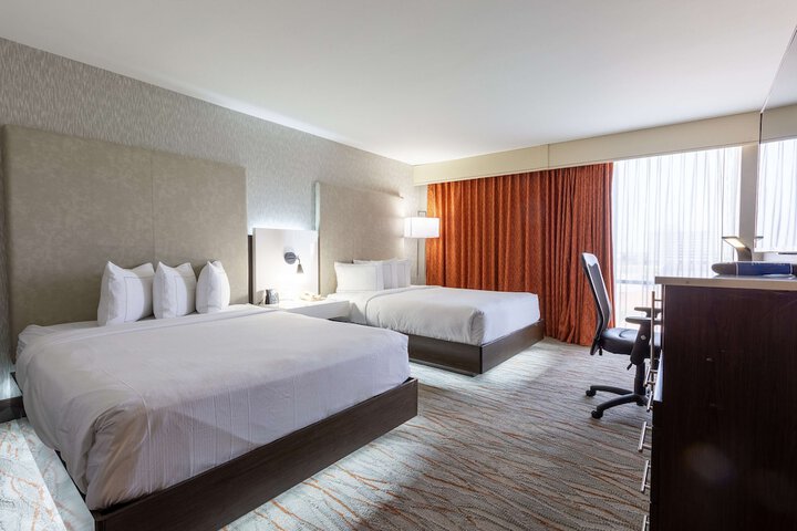 Room 21 of 53
