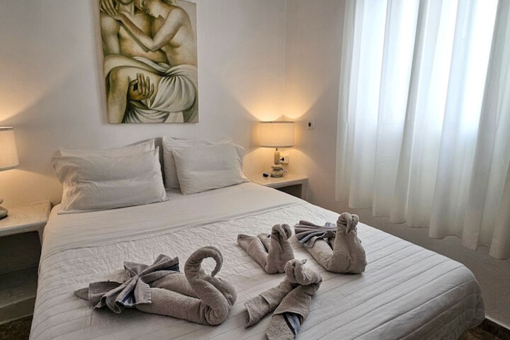 Room 28 of 278