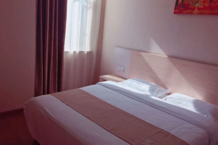 Room 17 of 21