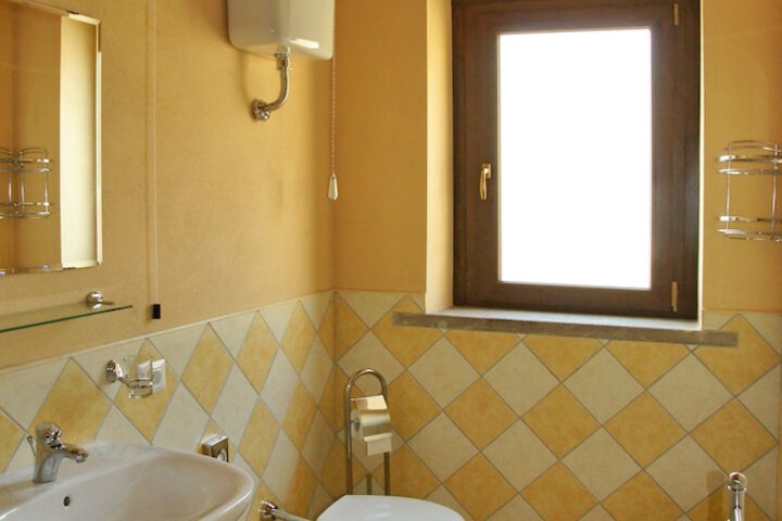 Room 21 of 22