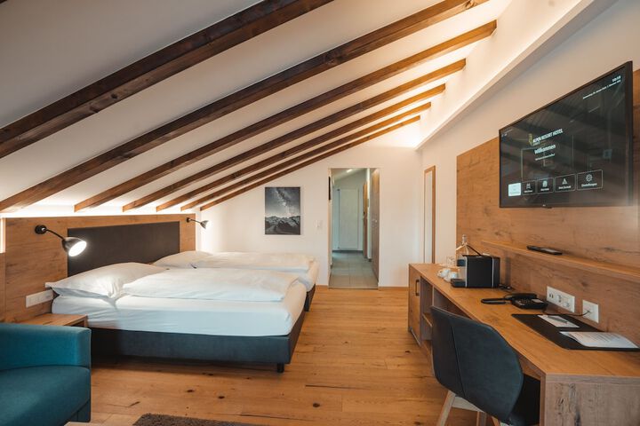 Room 18 of 71