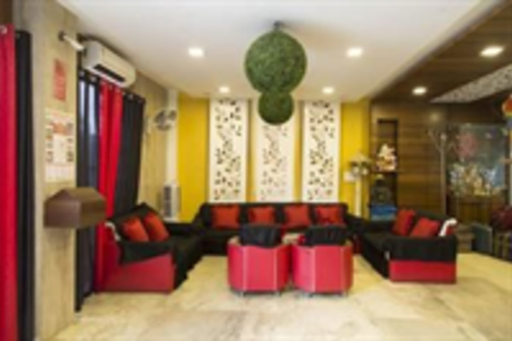 OYO ROOMS BANI PARK BHRIGU MARG
