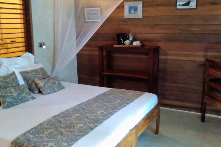 Room 5 of 26