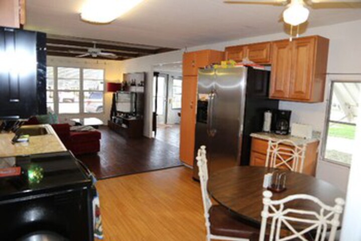 Room 21 of 25