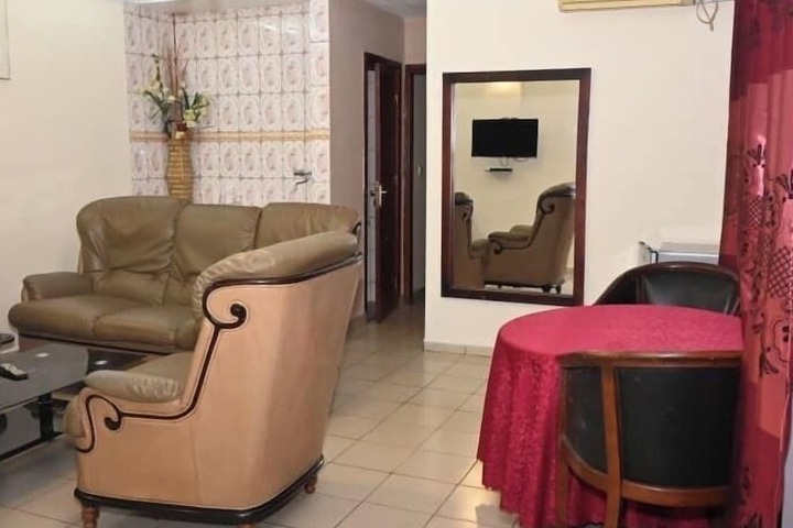Room 15 of 24