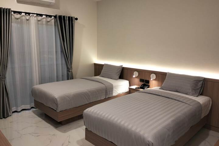 Room 7 of 22