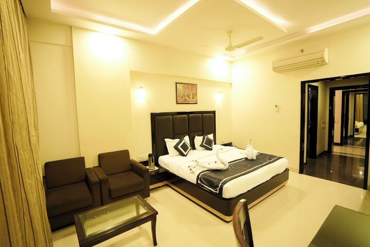 Room 42 of 84