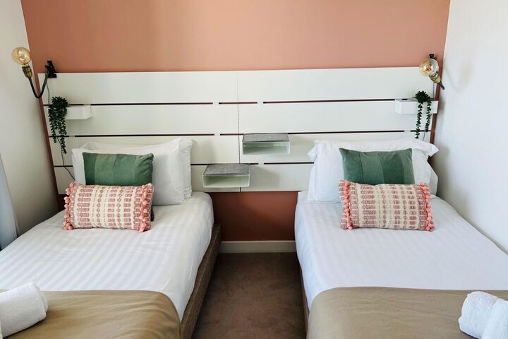 Room 38 of 40