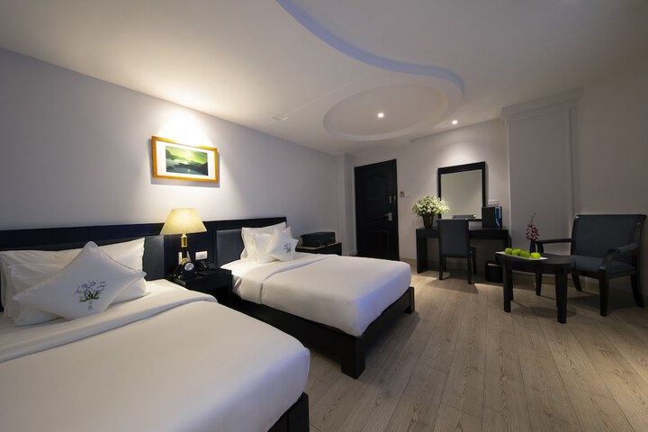 Room 9 of 110