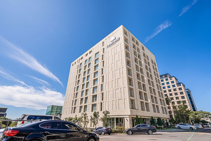Exterior of SweetMay Jeju Hotel