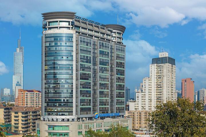Suning Universal Hotel All-Suites
