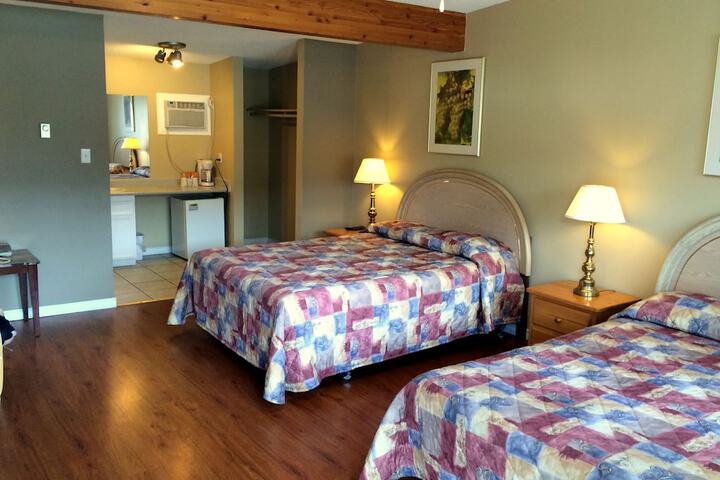 Room 3 of 30